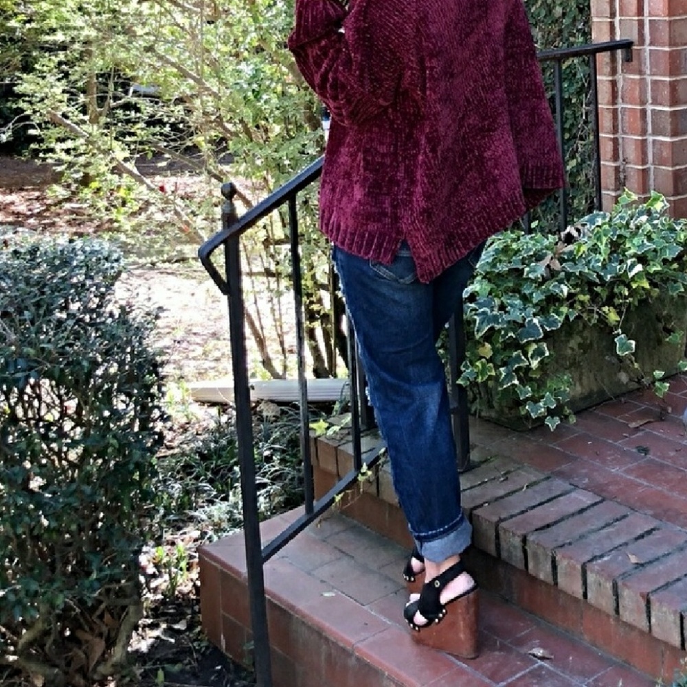 LAST 1! Pearl & rhinestone distressed jeans - sz.8 - Picture 3 of 7